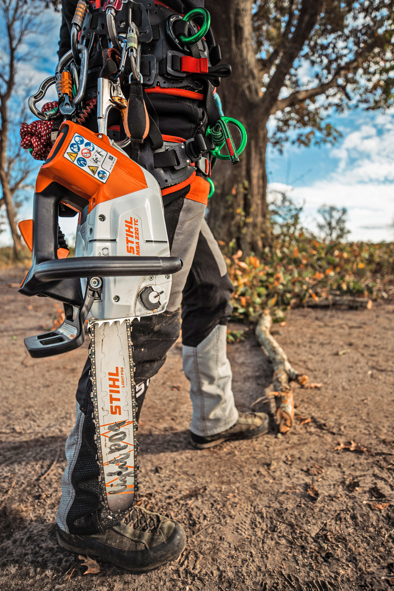 Load image into Gallery viewer, STIHL MSA 220 TC-O Battery Top Handle Chainsaw