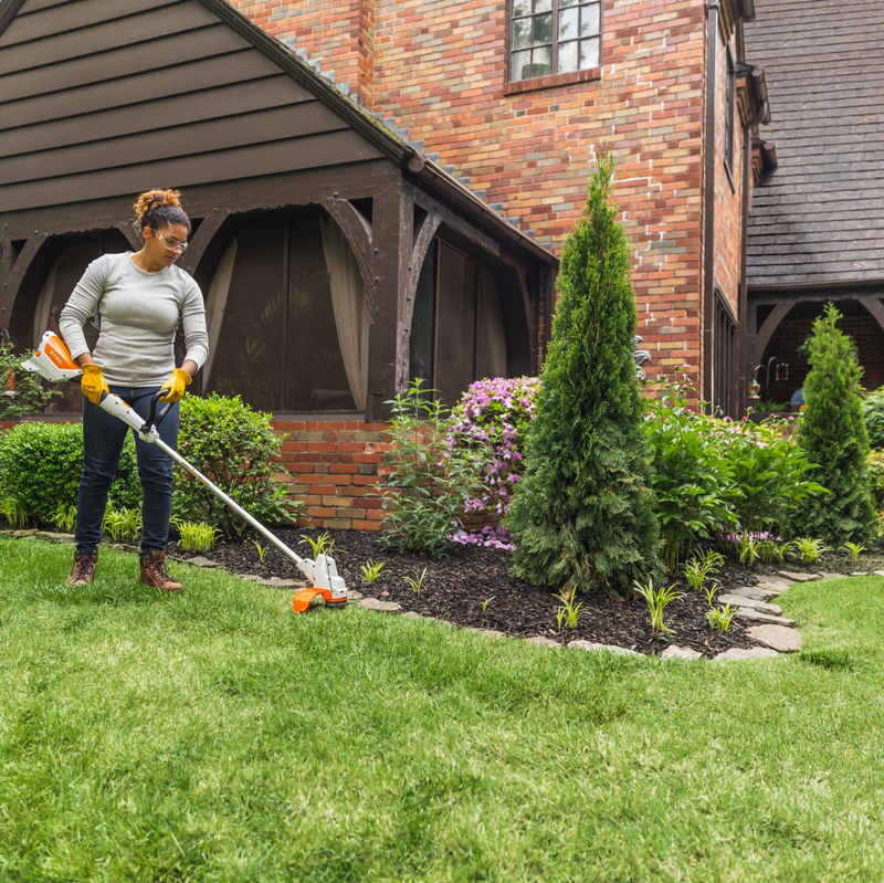 Load image into Gallery viewer, STIHL FSA 57 Battery String Trimmer AK 20 and AL 101