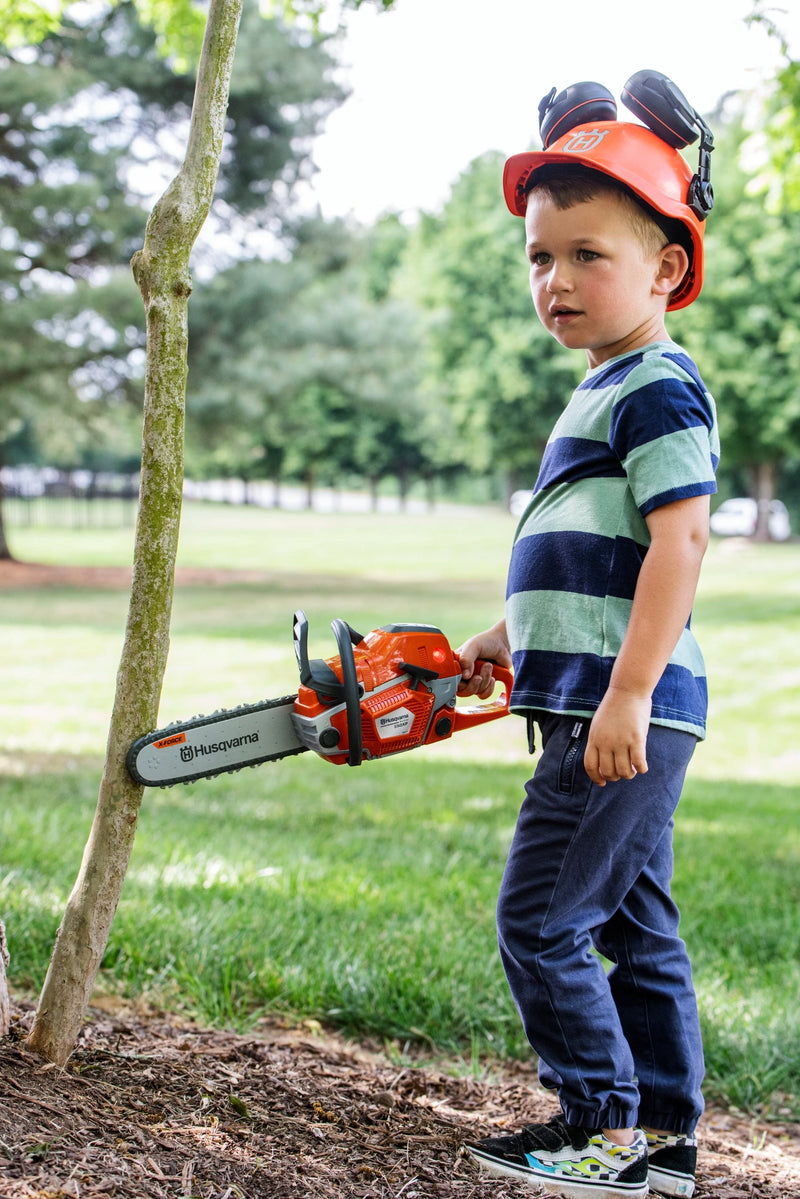 Load image into Gallery viewer, Husqvarna 550XP Toy Chainsaw and PPE Kit
