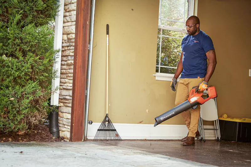 Load image into Gallery viewer, Husqvarna Shirt TRÄD