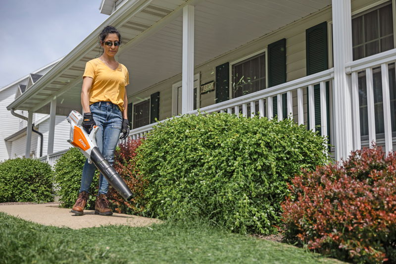 Load image into Gallery viewer, STIHL BGA 57 Battery Blower
