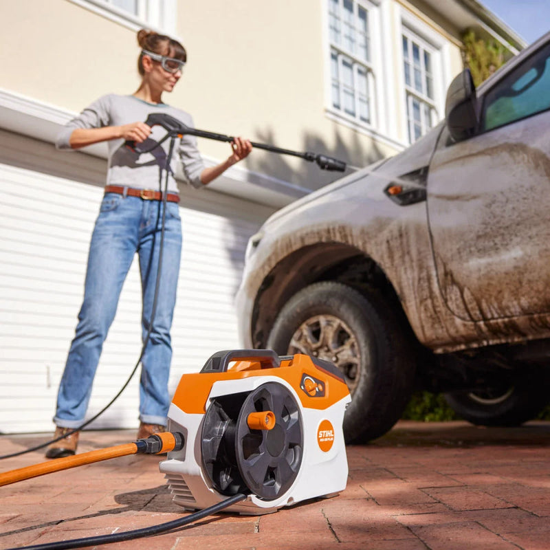 Load image into Gallery viewer, STIHL REA 60 PLUS Battery Pressure Washer
