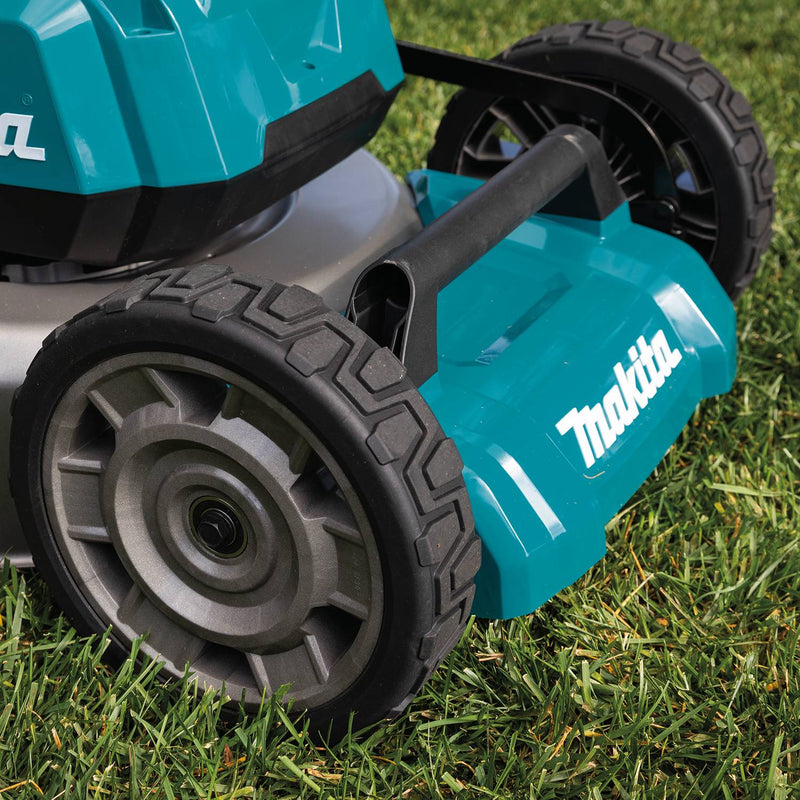 Load image into Gallery viewer, Makita 36V (18V X2) LXT® Brushless 21&quot; Self‑Propelled Commercial Lawn Mower Kit with 4 Batteries (5.0Ah) XML08PT1
