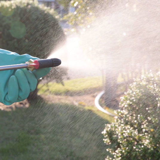 Makita 18V LXT 1.3 Gal. Backpack Garden Sprayer,Tool only XSU03Z